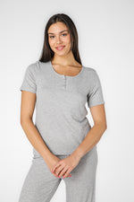 סט פיג’מת ריב 7/8 בצבע אפור