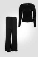 פיג'מת מעבר דקה עם צווארון V בצבע שחור