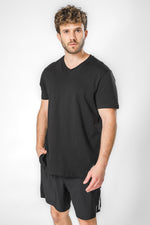 זוג חולצות V NECK לגבר