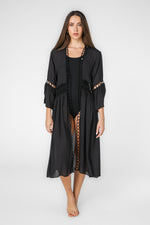 עליונית חוף לנשים בצבע שחור