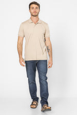 חולצת פולו בצבע חאקי