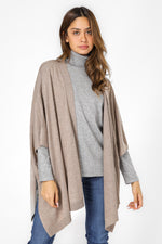 עליונית פונצ'ו בצבע בז'