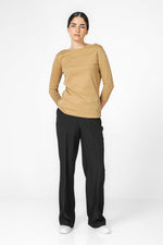 טישירט צווארון סירה | קנת קול