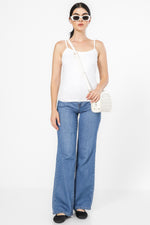 טופ אלסטי כתפיות בצבע לבן