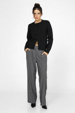 קרדיגן סריג עם לוגו בגב | קנת קול