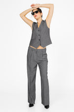 מכנסיים מחויטים בצבע אפור | קנת קול