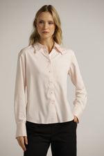 חולצה מכופתרת בצבע ורוד | קנת קול