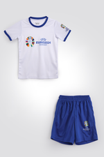 חליפת כדורגל איכותית לילדים הסט כולל חולצה נוחה וספורטיבית ומכנסים קצרים
(חליפת כדורגל זו אינה מוצר מקורי או רשמי של מועדון ספורט כלשהו)
**התמונות להמחשבה בלבד
XXXS - (4) XXS - (6) – XS (8) – S (10) – M (12) – L (14) – XL (16) – XXL (18) - XXL.