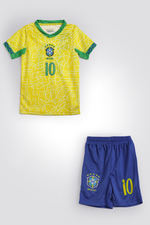 חליפת כדורגל איכותית לילדים הסט כולל חולצה נוחה וספורטיבית ומכנסים קצרים
(חליפת כדורגל זו אינה מוצר מקורי או רשמי של מועדון ספורט כלשהו)
**התמונות להמחשבה בלבד
XXXS - (4) XXS - (6) – XS (8) – S (10) – M (12) – L (14) – XL (16) – XXL (18) - XXL.