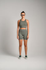 טייץ קצר ריב סימלס בצבע ירוק