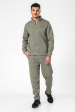 מכנסי טרנינג ארוכים בגזרה ישרה בצבע זית