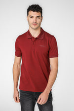 חולצת פולו קצרה