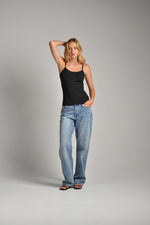 גופיית ספגטי מבד אלסטי