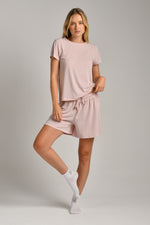 חולצת בית קצרה לנשים