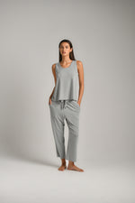 מכנסי בית בגזרה מתרחבת לנשים