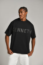 טישירט קצרה מעוצבת עם הדפס לוגו