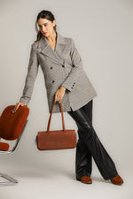 תיק צד מעור בעיצוב מלבני אלגנטי | קנת קול