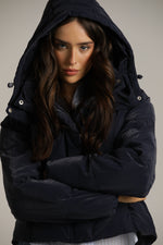 מעיל פוך קצר עם כובע נשלף | קנת קול