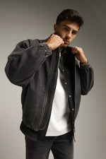 ג'קט ג'ינס שחור במראה שטוף בגזרת בומבר | קנת קול