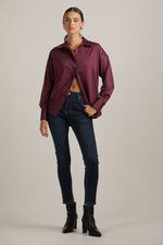 מכנסי ג'ינס בגזרת סקיני | קנת קול