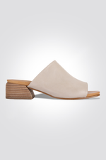 כפכף עקב עור בצבע בז'