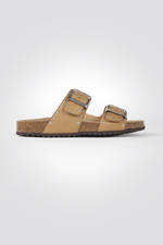 כפכפים לנשים עיטור ניטים בצבע בז'