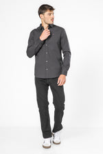 מכופתרת STRETCH בצבע שחור