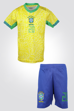 חליפת כדורגל איכותית לילדים הסט כולל חולצה נוחה וספורטיבית ומכנסים קצרים (חליפת כדורגל זו אינה מוצר מקורי או רשמי של מועדון ספורט כלשהו) **התמונות להמחשבה בלבד (18) XXS (6) – XS (8) – S (10) – M (12) – L (14) – XL (16) – XXL.