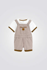 סט אוברול בצבע חום וטישירט לבנה לתינוקות