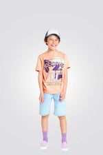 טישירט לילדים בצבע כתום עם הדפס