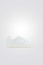 נעלי סניקרס בצבע לבן