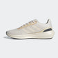 נעלי ספורט לגברים RUNFALCON 3.0 בצבע לבן אפור ושחור - 6