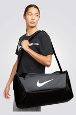 תיק אימון Brasilia 41L בצבע אפור ושחור