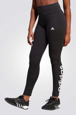 טייץ לנשים ESSENTIALS בצבע שחור