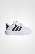 נעליים מבית המותג ADIDAS בעלות סולייה פנימית שעוטפת את הרגל שלהם ברכות ושומרת על כל צעד, סולייה חיצונית שמספקת אחיזה מלאה בקרקע , סגירת לולאות להתאמה של הרגל בצורה הטובה ביותר