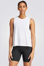 גופייה לנשים STUDIO בצבע לבן