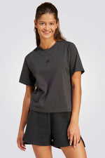 טישירט לנשים Z.N.E. בצבע שחור