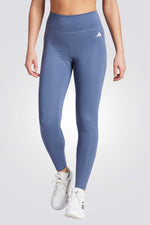 טייץ לנשים ESSENTIALS 7/8 בצבע כחול בהיר