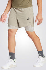 מכנסיים קצרים לגברים POWER WORKOUT 2-IN-1 בצבע אפור