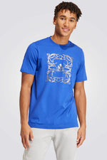 טישירט לגברים METCALLIC GRAPHIC בצבע כחול