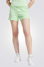 מכנסיים מבית המותג ADIDAS, בעל כיסים קדמיים לשמירה על החפצים שלך בצורה הנוחה ביותר. מותן אלסטית עם שרוך להתאמה מושלמת.