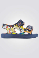 סנדלים מבית המותג ZAXY, בעלות רצועה קדמית בסגירת סקוטש להתאמה מושלמת.