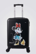 מזוודה מבית המותג DISNEY, עשויה חומר ABS חזק ועמיד. 4 גלגלים כפולים לנסיעה, יציבות וחוזק מירבי , רוכסן הרחבה שמאפשר תוספת קיבלות של כ- 20% נוספים. מנעול קומבינציה מובנה לשמירה מלאה של החפצים שלך. ידית בעלת מנגנון טלסקופי 3 מצבים לנשיאה נוחה יותר. תא אירגון פנימי לחלוקה נוחה יותר ואיחסון קל. רצועות פנימיות להידוק התחולה לאורך כל הדרך.