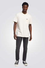 ג'ינס בצבע שחור