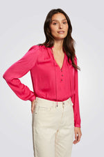 חולצה עם שרוולים ארוכים בצבע ורוד