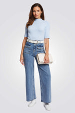 חולצה סריג בצבע כחול