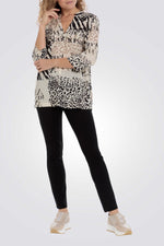 חולצה עם הדפס מנומר