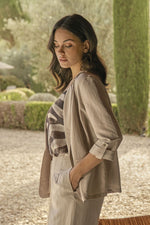 גופיה עם הדפס בצבע בז'