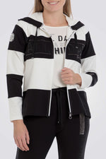 ג'קט פסים שחור לבן