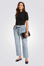 ג'ינס עם חגורה